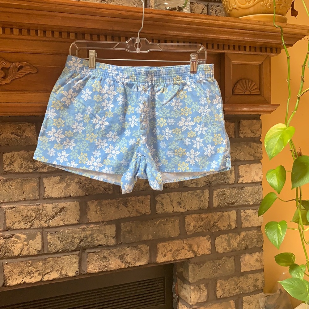 Flannel women’s size small and pj bottoms gapbody